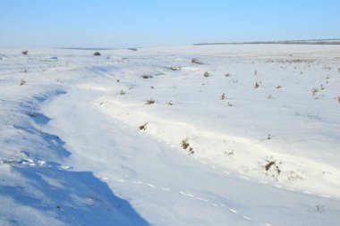 Bozkırda kar