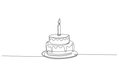 Doğum günü pastasını mumla çizmeye devam et.