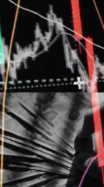 Finansal piyasadaki kripto para biriminin dijital bir grafiği gündelik olarak yükseldiğini veya düştüğünü gösteriyor. Bitcoin değeri ve kriz sırasında dijital varlık yatırımcıları için bir dolar. Tüccar kârı.