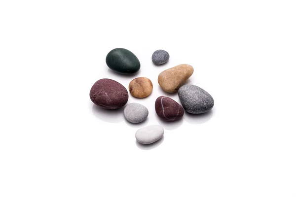 Группа отраженных камней . — стоковое фото