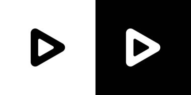 Bölünmüş ekran iki çalma düğmesi simgesi gösterir, biri beyaz üzerine siyah, diğeri siyah üzerine beyaz, karşıtlığı göstermektedir, temiz, minimalist tasarım.