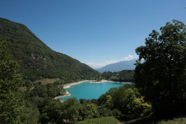 Göl Manzaralı montains üzerinden