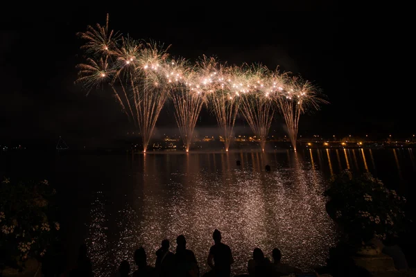 Fireworks on garda lake — Stock Photo, Image