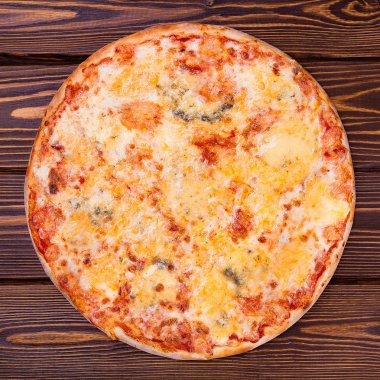 Lezzetli, sulu pizza