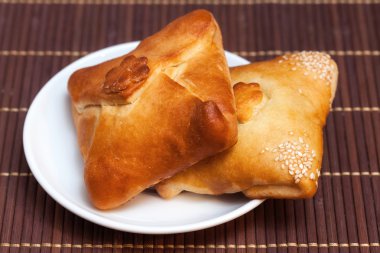 Pasties doldurulmuş et bambu peçete, yakın çekim