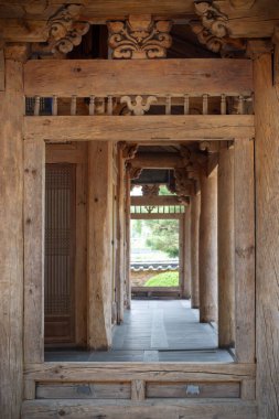 Geleneksel Kore Mimari Tarzı Hanok Konutları