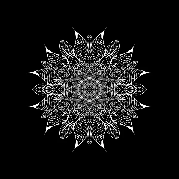 Mandala de argint pe fundal negru. Mandala art — Vector de stoc