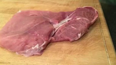 Evde domuz etini yumuşatmak için pişirme yöntemleri
