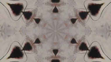 Renkli soyut desenler dört karede büyüleyici görüntüler yaratır