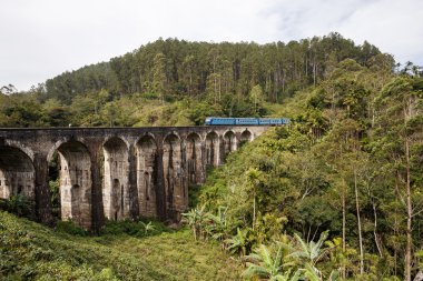 Dokuz kemer Köprüsü, yatay
