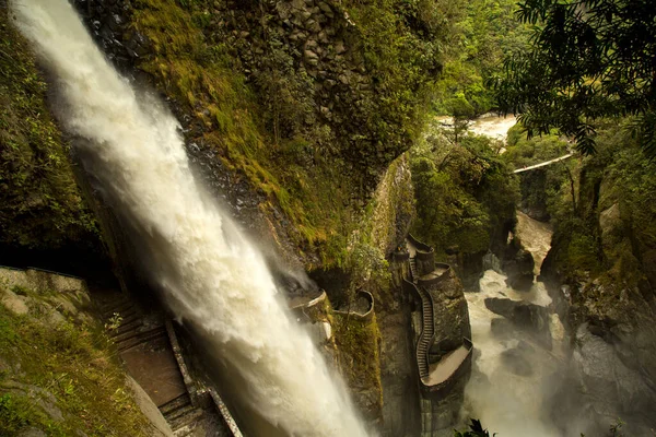 Waterval Duivelsketel Pailon Del Diabolo Bij Banos Ecuador — Stockfoto