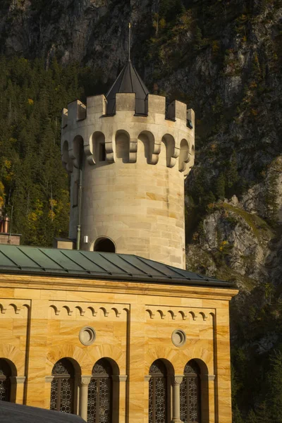 Neuchwanstein Castle Niemcy Październik 2019 Wieża Zamku Neuschwanstein Bawarii Niemcy — Zdjęcie stockowe
