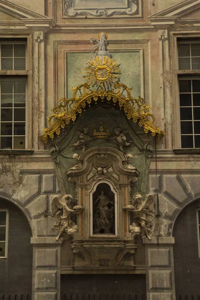 Włochy Genua Lutego 2020 Fragment Dekoracji Fasady Pałac Świętego Jerzego — Zdjęcie stockowe