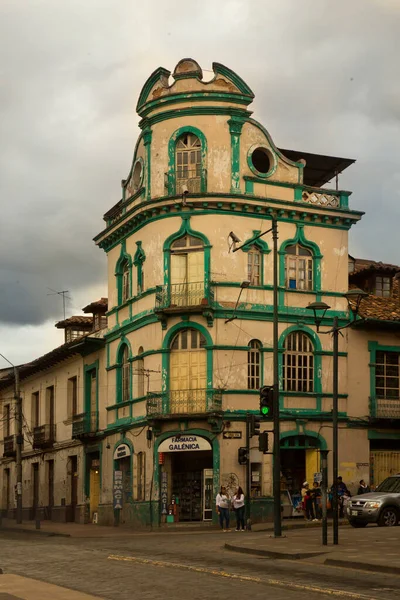 Cuenca Ecuador Czerwca 2019 Apteka Cuenca Typowa Architektura Kolonialna Centrum — Zdjęcie stockowe