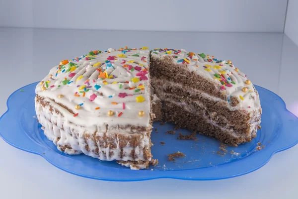 연유와 맛 있는 케이크 — 스톡 사진