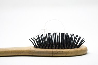 Dolaşmış zarlarını saç