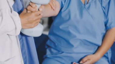 Hastanedeki doktoru kapatın..