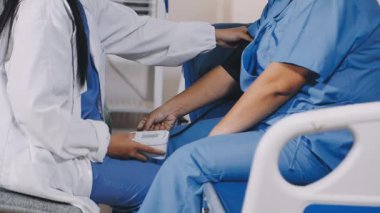 Kadın doktor hastanede.