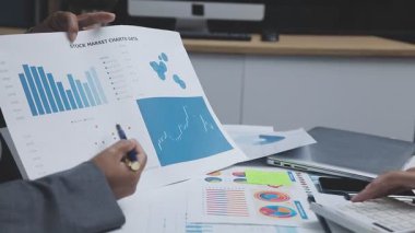 işadamı finansal verilerin analizi