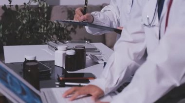 Tıbbi ekip Afro-Amerikan Toplantısı göğüs röntgeni filmi Radyologları Uzmanlık alanı teşhis, tedavi, hastalıklar, radyoloji, prosedür sınavları, testler