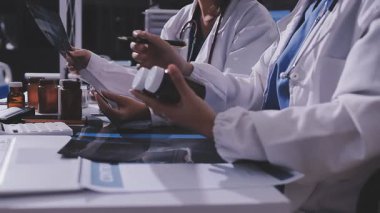 Tıbbi ekip Afro-Amerikan Toplantısı göğüs röntgeni filmi Radyologları Uzmanlık alanı teşhis, tedavi, hastalıklar, radyoloji, prosedür sınavları, testler