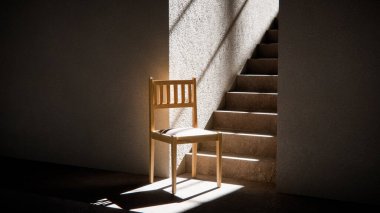 3 boyutlu ahşap sandalye, dramatik güneş ışığı ve gölgeli merdiven tabanında. Minimalist tarzda iç tasarım, ürün gösterimi ve mimari görselleştirme için ideal.