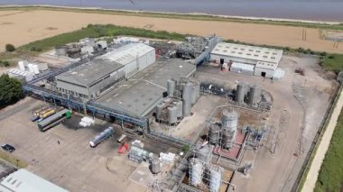 Ağır endüstriyel fabrikalar, kimyasal üretim, lojistik ve imalat için büyük altyapı, silo ve depolama, ağır mallar taşımacılığı Birleşik Krallık