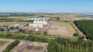 Killingholme Elektrik Santrali 'nin ve Immingham, İngiltere' deki endüstriyel enerji koridorunun hava görüntüsü.