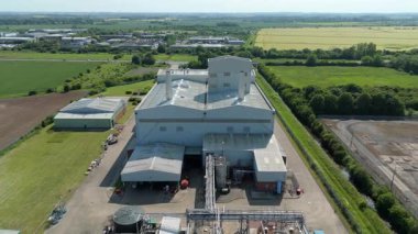 Ağır endüstriyel fabrikalar, kimyasal üretim, lojistik ve imalat için büyük altyapı, silo ve depolama, ağır mallar taşımacılığı Birleşik Krallık