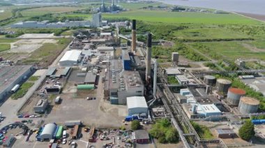 Ağır endüstriyel fabrikalar, kimyasal üretim, lojistik ve imalat için büyük altyapı, silo ve depolama, ağır mallar taşımacılığı Birleşik Krallık