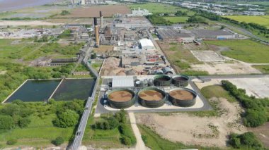 Ağır endüstriyel fabrikalar, kimyasal üretim, lojistik ve imalat için büyük altyapı, silo ve depolama, ağır mallar taşımacılığı Birleşik Krallık