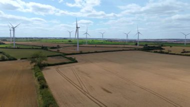 Rüzgar türbinleri, yenilenebilir enerji üretimi ve sürdürülebilir enerji kaynakları, İngiltere 'de kırsal alanlar