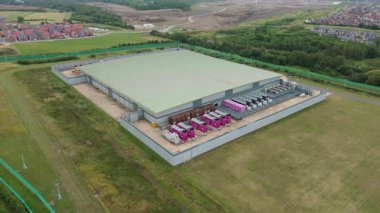 Birleşik Krallık 'taki bulut hesaplama ve kuantum araştırmaları için son teknoloji veri merkezi kampüsünün hava görüntüsü