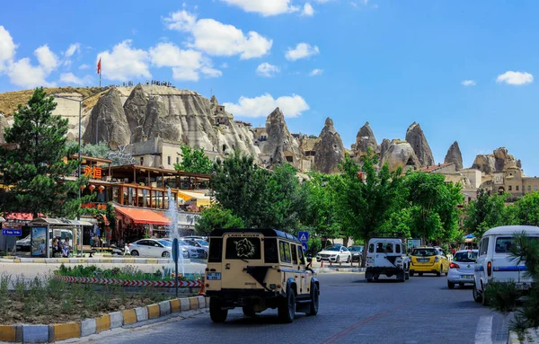 Cappadocia, Turecko - 25. září 2020: Denní život tureckého turistického města - Stock obrázek