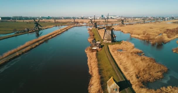 Záběry Větrných Mlýnů Kinderdijk Nizozemsko — Stock video