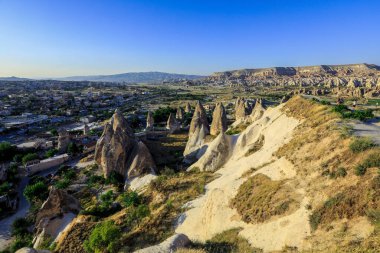 Türkiye 'nin Kapadokya kentindeki Türk Dağlarına İnanılmaz Görünüm