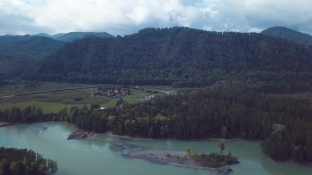 Vidéo Aérienne Route Automne Forêt Montagne Sur Chemal Tract Dans — Video