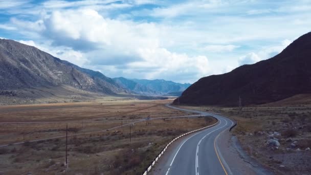 Vídeo Filmación Aérea Carretera Otoño Bosque Montaña Tracto Químico Las — Vídeo de stock