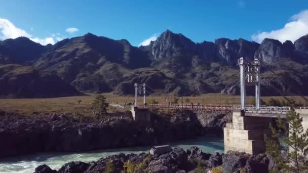 Aerial Footage Video Autumn Landscapes Bridge Katun River Katun Rige — 비디오