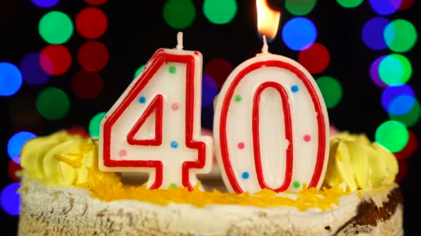 Number 40 Happy Birthday Cake Witg Burning Candles Topper. — Stock Video