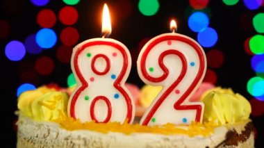 82 Numara: Doğum günün kutlu olsun. Witg Yakıcı Mumlar Topper..