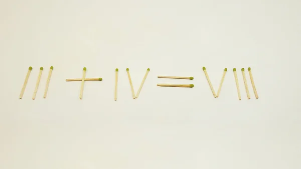 Equazione astratta usando fiammiferi . — Foto Stock