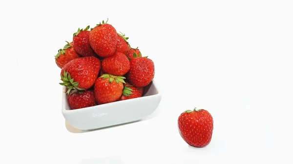 Fresh red strawberry — Stock Photo, Image