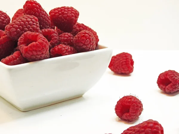 Ripe red raspberry. — Stock Photo, Image