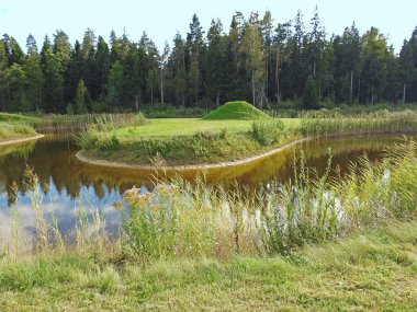 Yaz güneş ışığı alan çevresinde