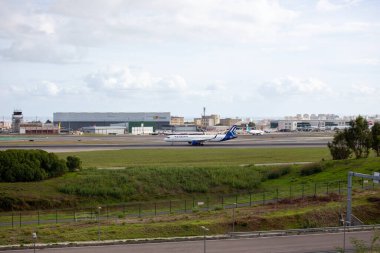 Uçak Terminale doğru Taksicilik