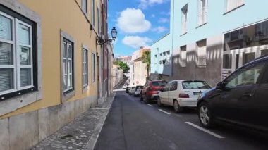POV seyahat görüntüleri Lizbon sokaklarını gün ışığında keşfediyor