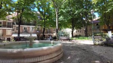 Lizbon tarihi şehir merkezinde POV yürüyüş turu