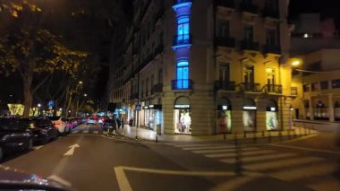 Lizbon tatil şehri boyunca POV sinematik sürüş