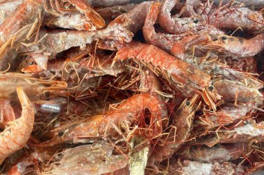 Donmuş Çiğ Karides Yığını